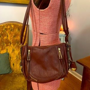 Jessica Simpson purse